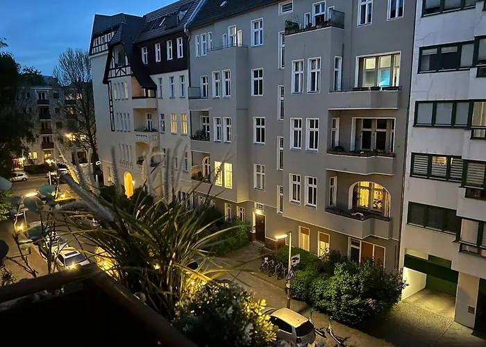 Cozy Modern Apartment With Small Balcony In The Heart Of Berlin