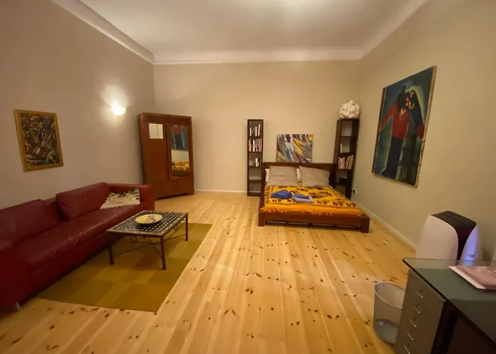 Fewo Gruene Mommsenstrasse - Bei Becker Klingeln