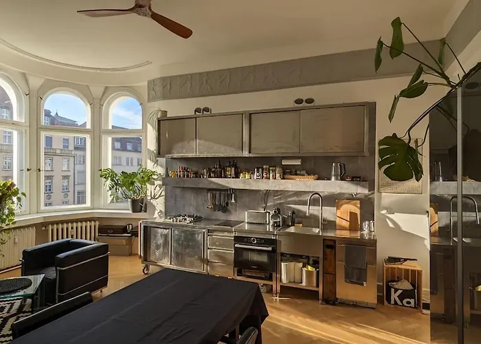 Modern Meets Classic - Near Volkspark Schoeneberg