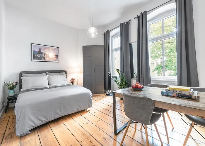 The Stralauer, 1 Bed Room Up To 2 People, Friedrichshain
