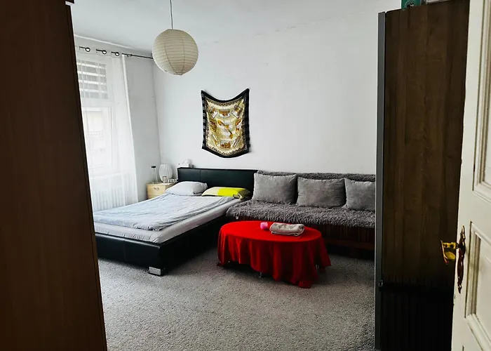 A Cosy, Super Quiet Room In Wedding