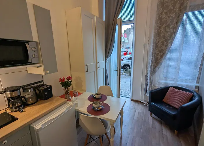 K&S Apartments