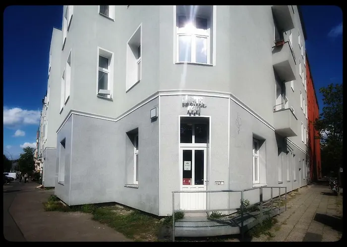 Hostel 199