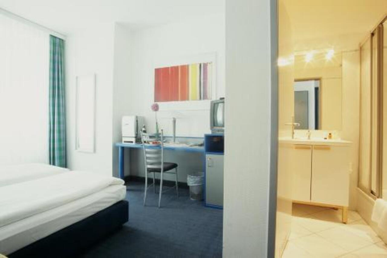 Alt - Tegel Hotel Berlin