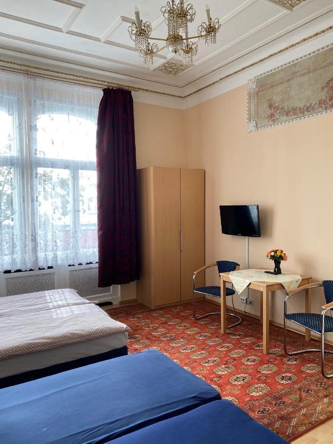 Gunia Berlin