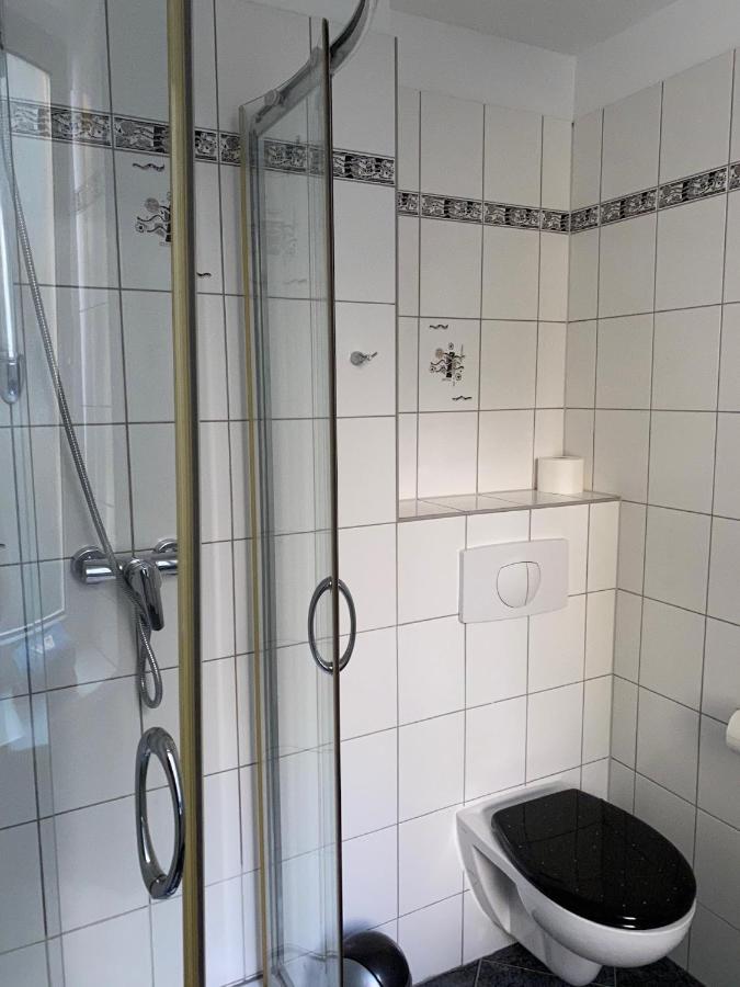 Gunia 2* Berlin