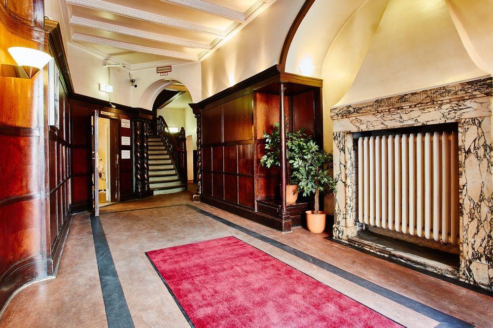 Hotel Selina West
