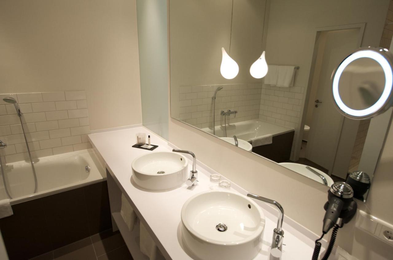 Hotel Wyndham Garden Mitte 4*