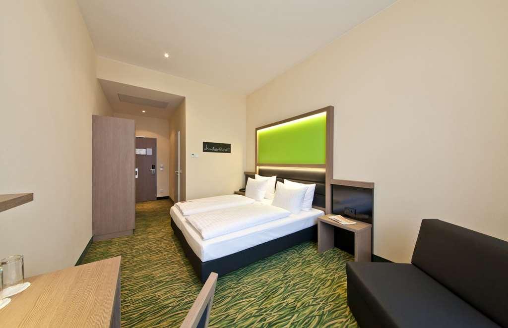 Garner - Charlottenburg, An Ihg Berlim