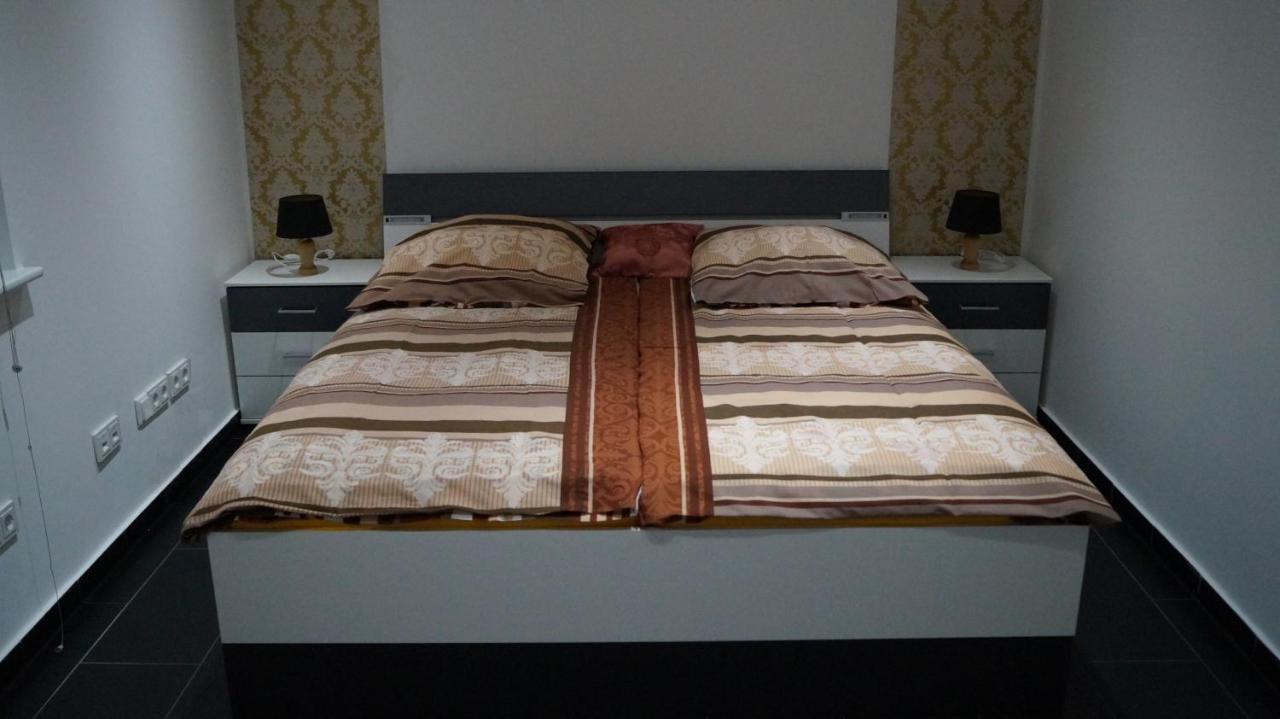 Premium Albergue