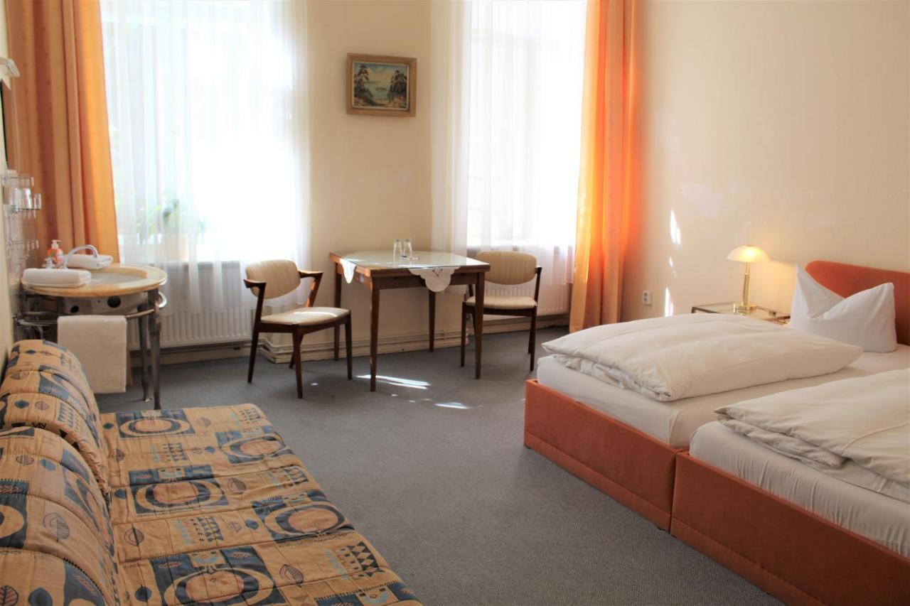 Guest house Brinn 3*