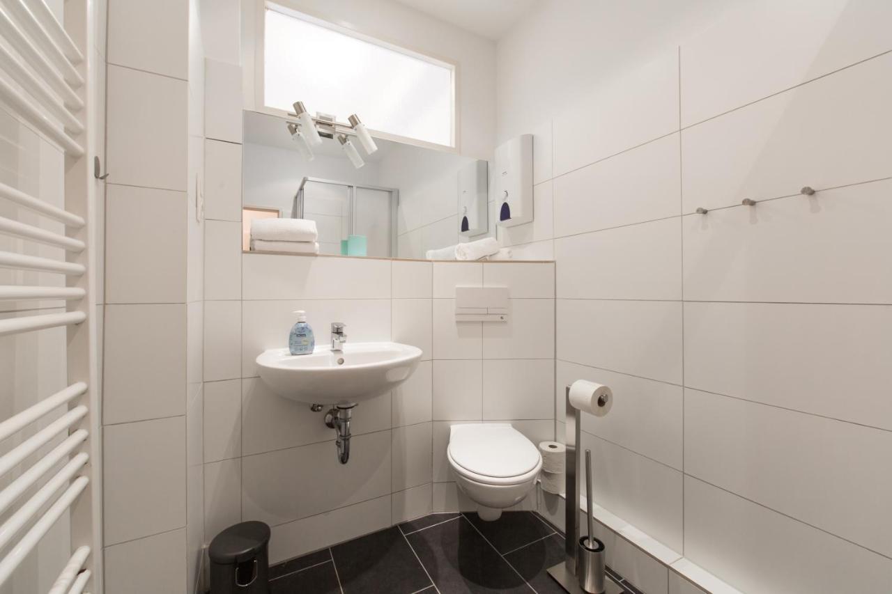 Rostocker Str Moabit Apartment