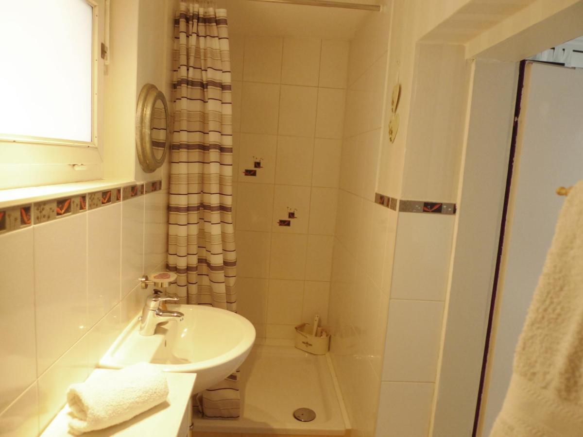 Gemuetliches Gaestehaus Bohnsdorf, Naehe Flughafen Schoenefeld Casa de férias Berlim
