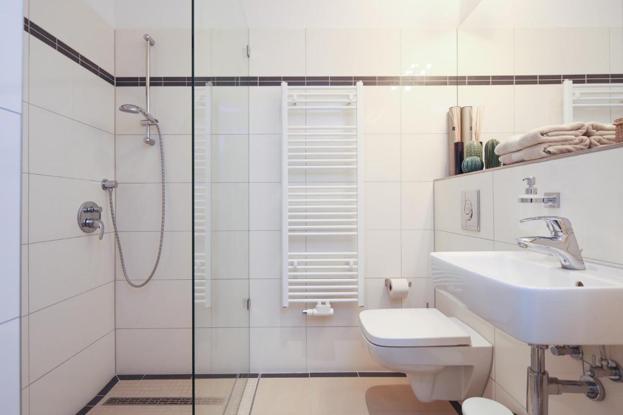4 Personen Altbau Nahe Kurfuerstendamm - Macbeth Apartamento *
