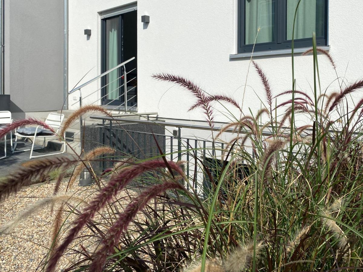 Apartamento Modernes Apartment, Terrasse Und Garten Am Lilienthalpark Im Suedwesten Berlins *