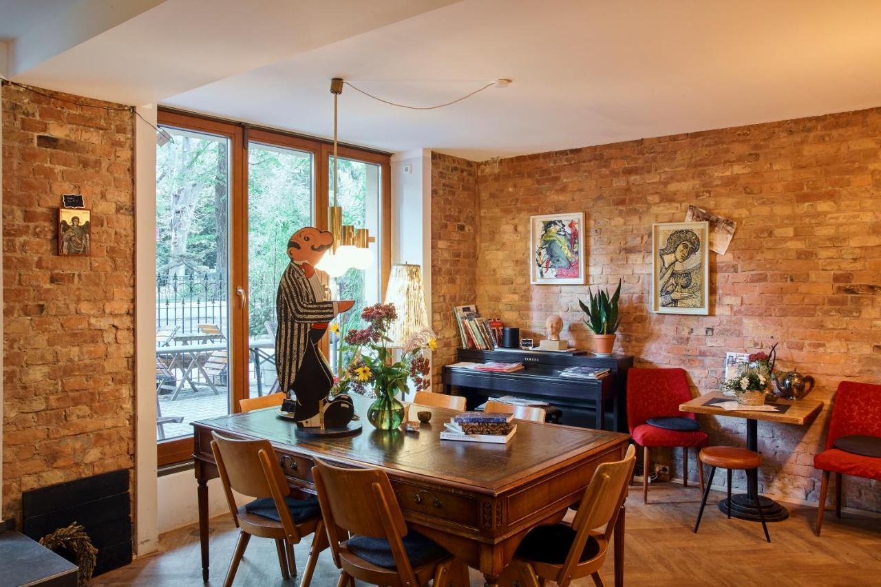 Beautiful And Cozy Remise For Up To 6 Guests Berlin