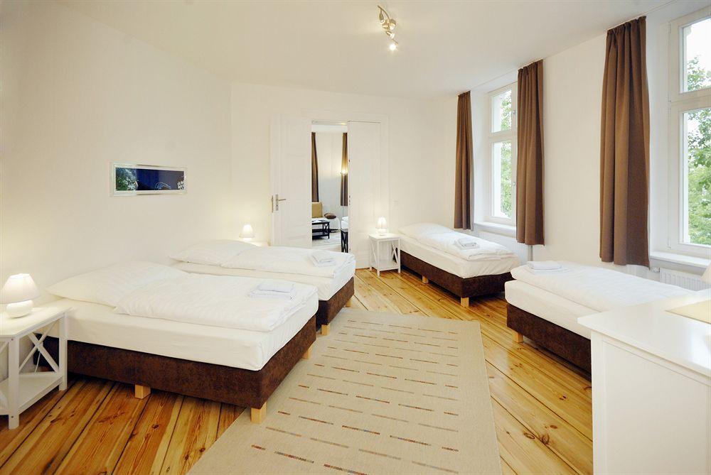 Apartment Old Town Metzer Strasse Berlin