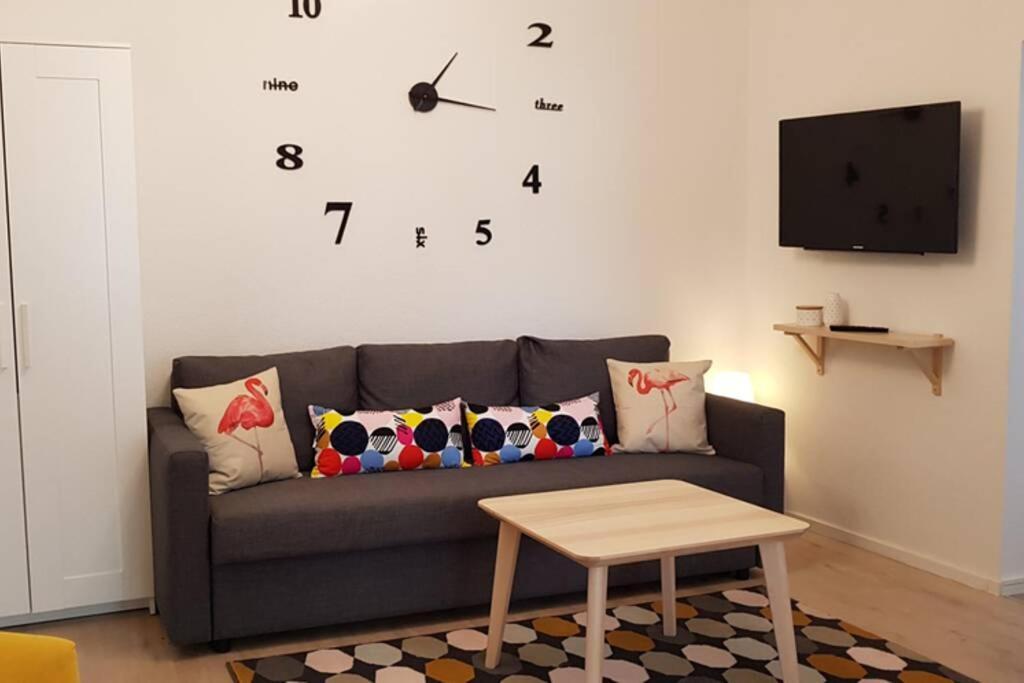Apartment Near Shooping Center, 6 Guests Berlin