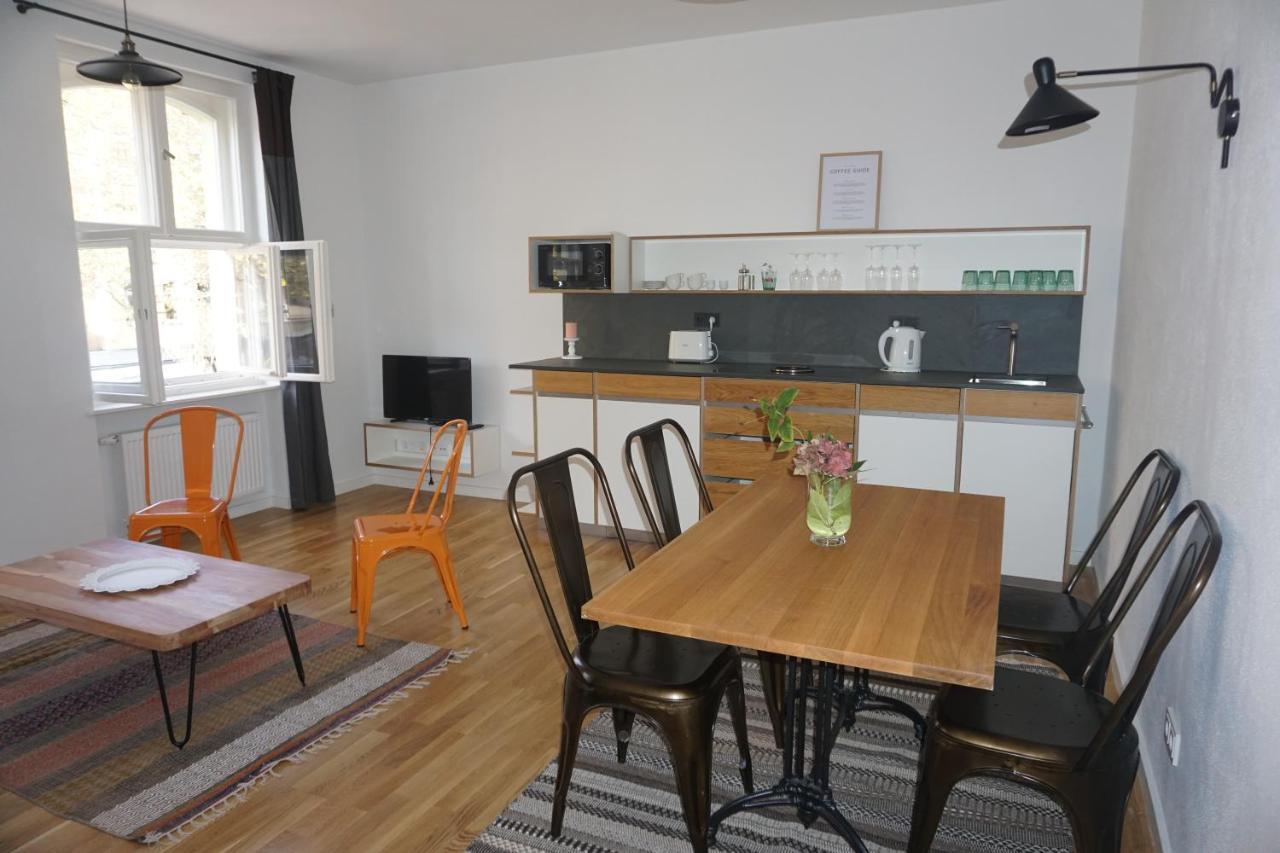 Apartment Madflats S-bahn Friedenau Berlin