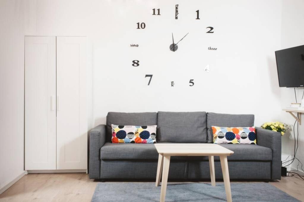 Apartment Near Shooping Center, 6 Guests Berlin