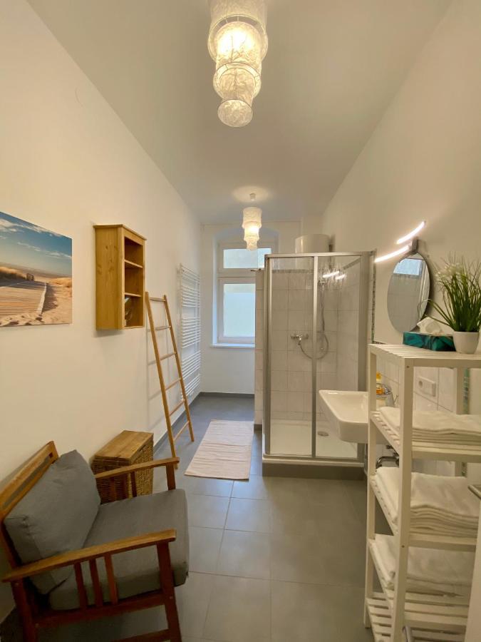 Apartment Feel At