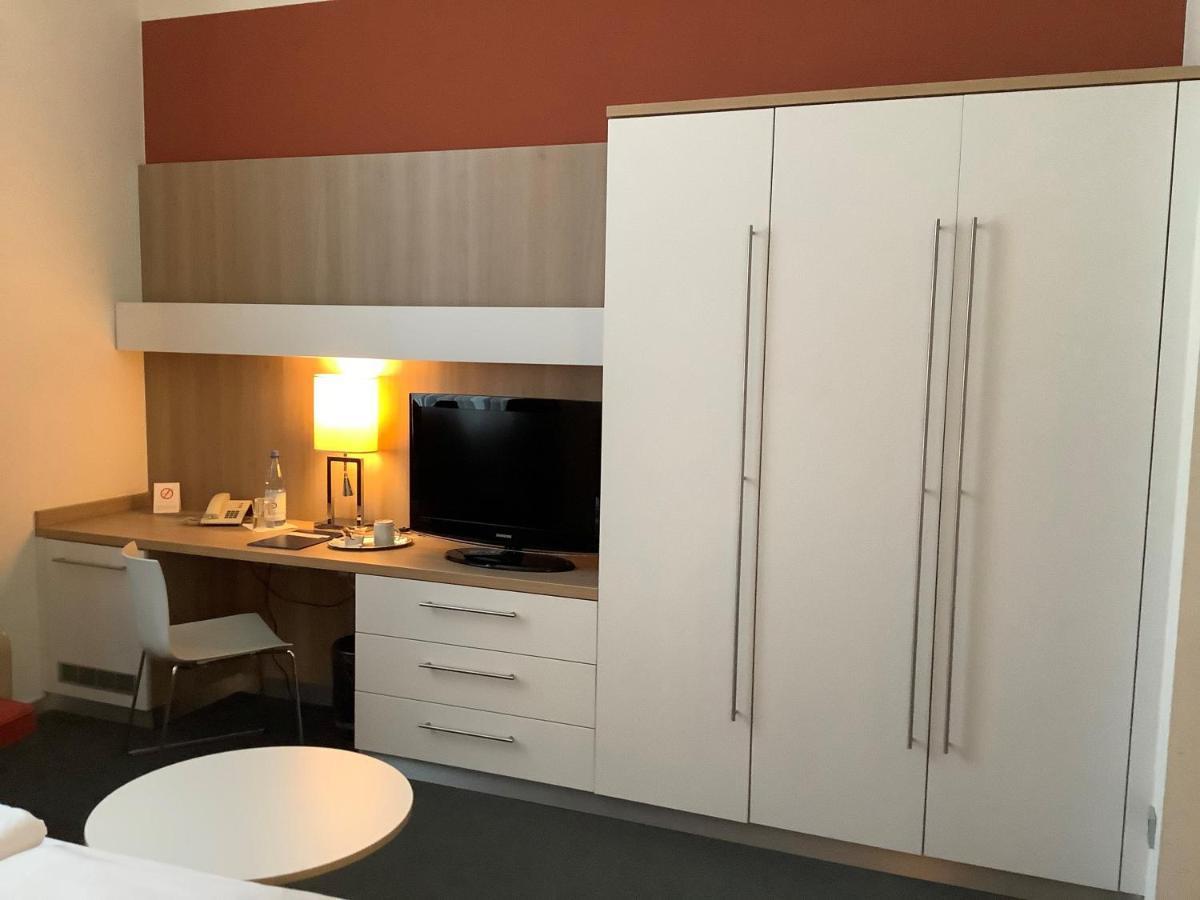 Gaestehaus Am Ukb Hotel
