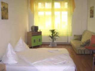 Guest house Regenbogen Berlin