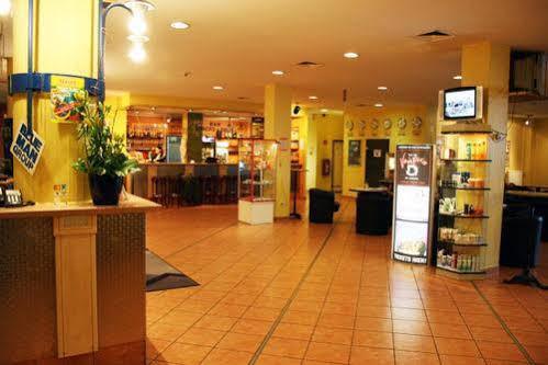 Ao Am Zoo Hotel 2*