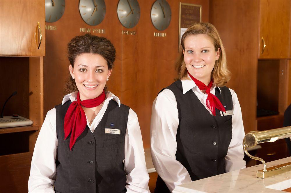 Dorint Airport-hotel Berlin-tegel Hotel 3*