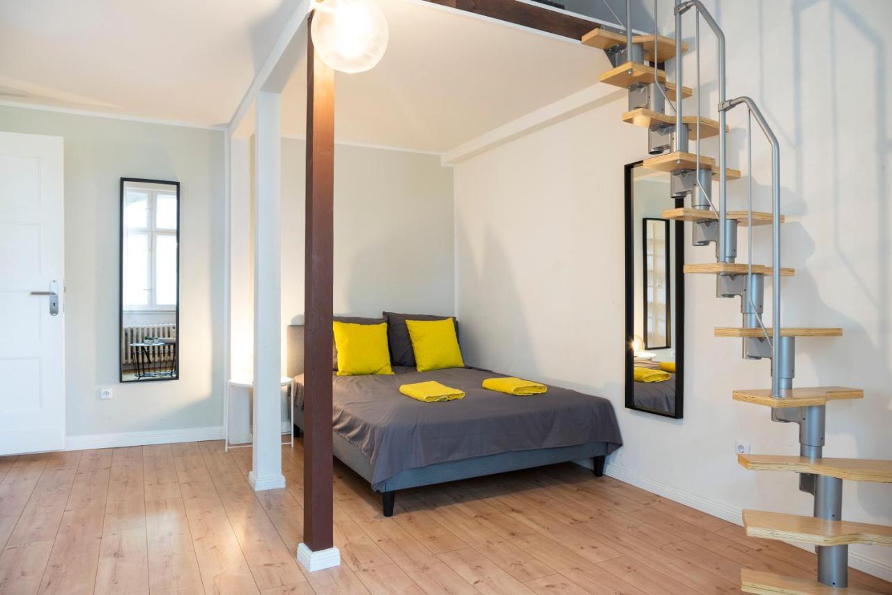 Spacious&stylish Loft Bed +s-bahn Access * Berlin