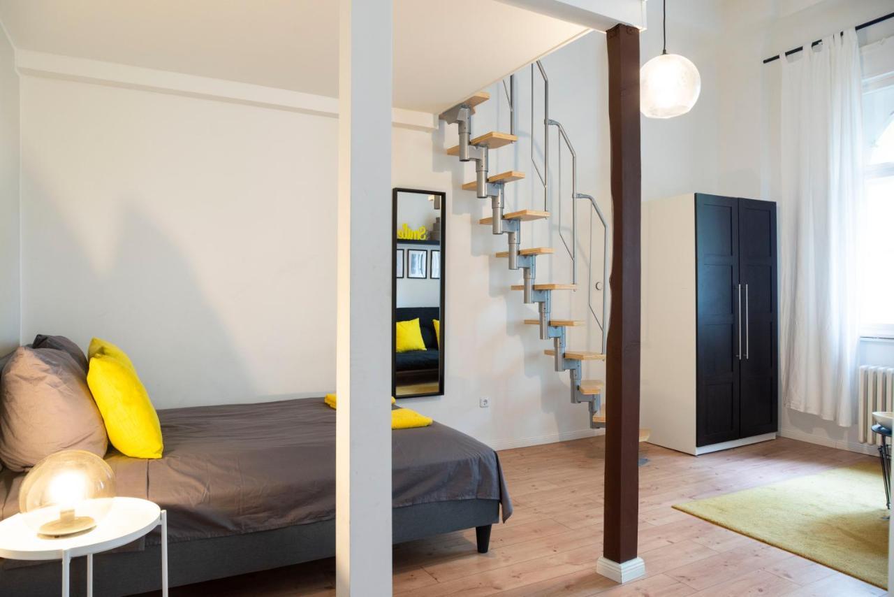 Spacious&stylish Loft Bed +s-bahn Access *