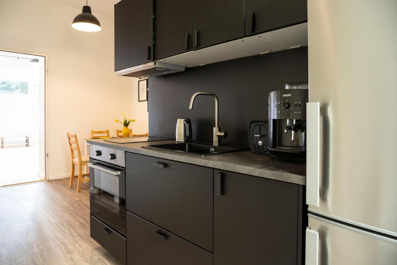 Cosy And Stylish In Neukolln Apartment