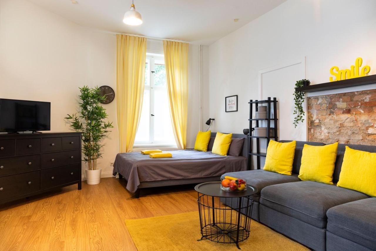 Apartment Shabby Chic +freshly Furnished&renovated *