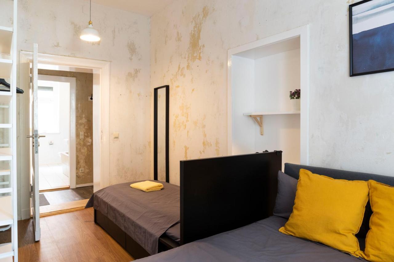 Shabby Chic +freshly Furnished&renovated Berlin