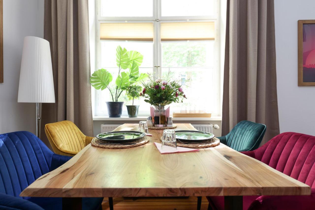 Apartment 4 Personen Altbau Nahe Kurfürstendamm *