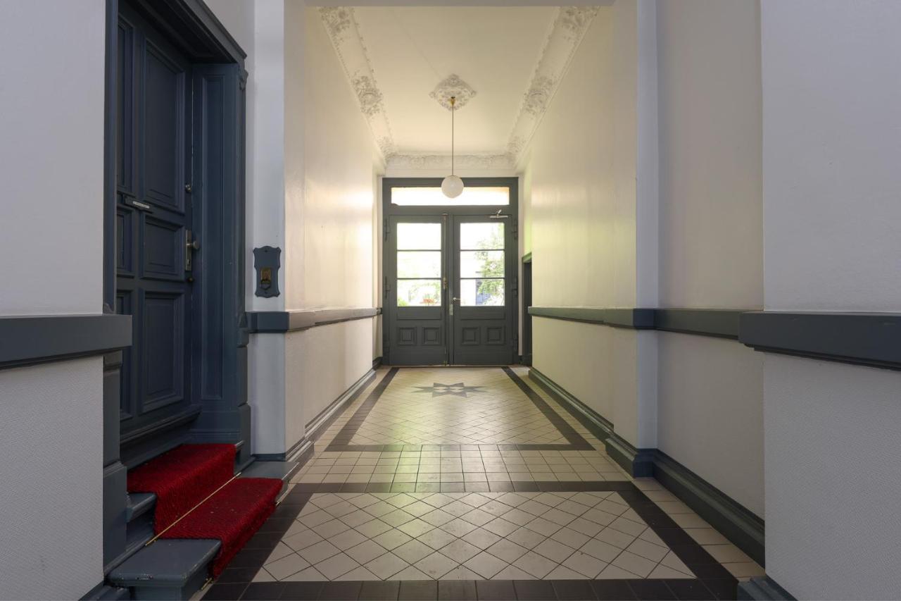 Apartment 4 Personen Altbau Nahe Kurfürstendamm *