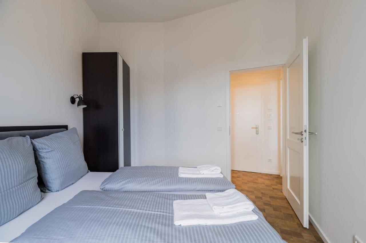 Nena Hermannplatz 3*