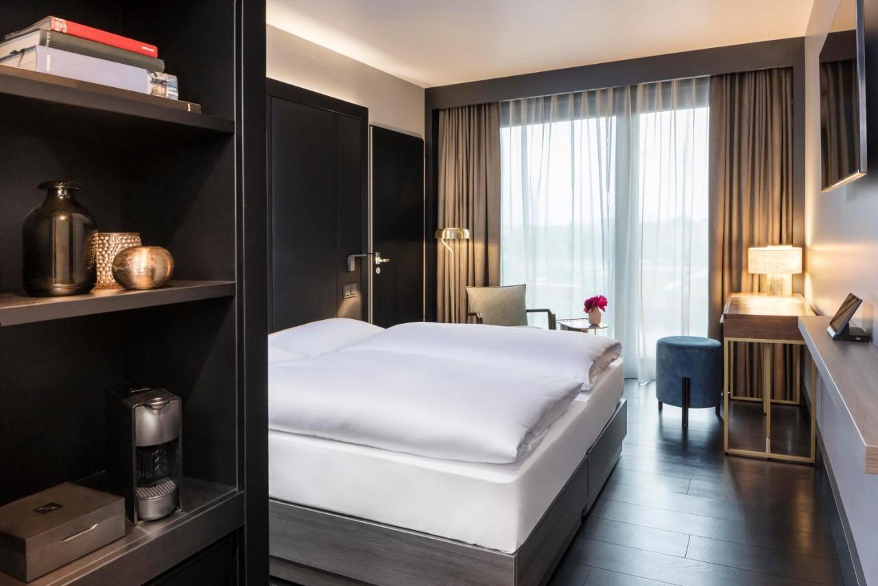 Amano East Side Hotel 3*