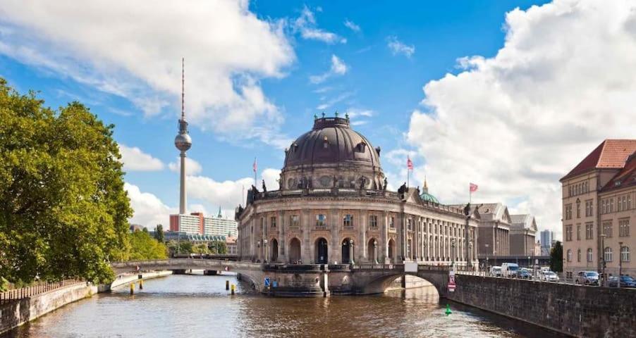 Great Central Premium 1 Bedroom In Best Area 10117 Mitte, Leipziger Strasse Apartment Berlin