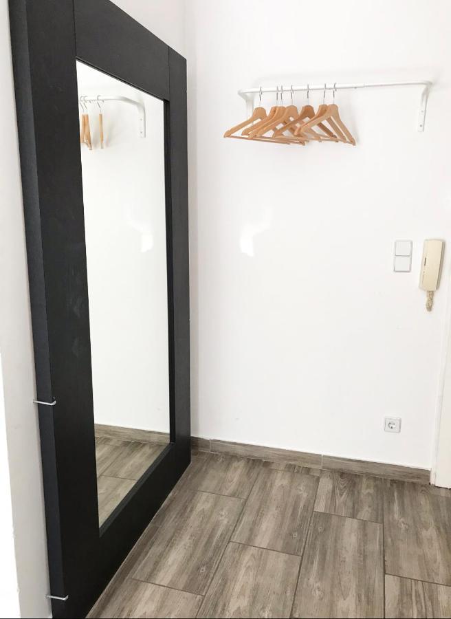 Designer With Terrace & Free Parking * Berlin