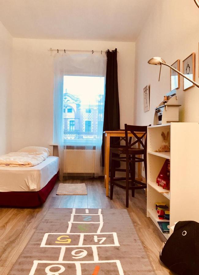 Feel At Apartment