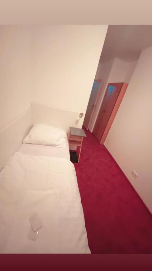 Maerkischer Hof 3* Berlin