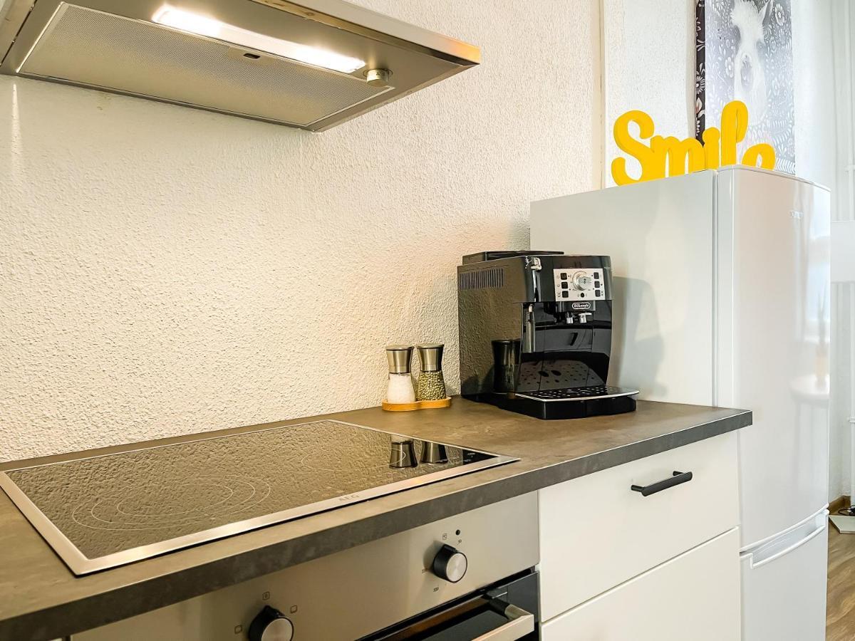 Bright 2 Bedroom In Convinient Location Apartment