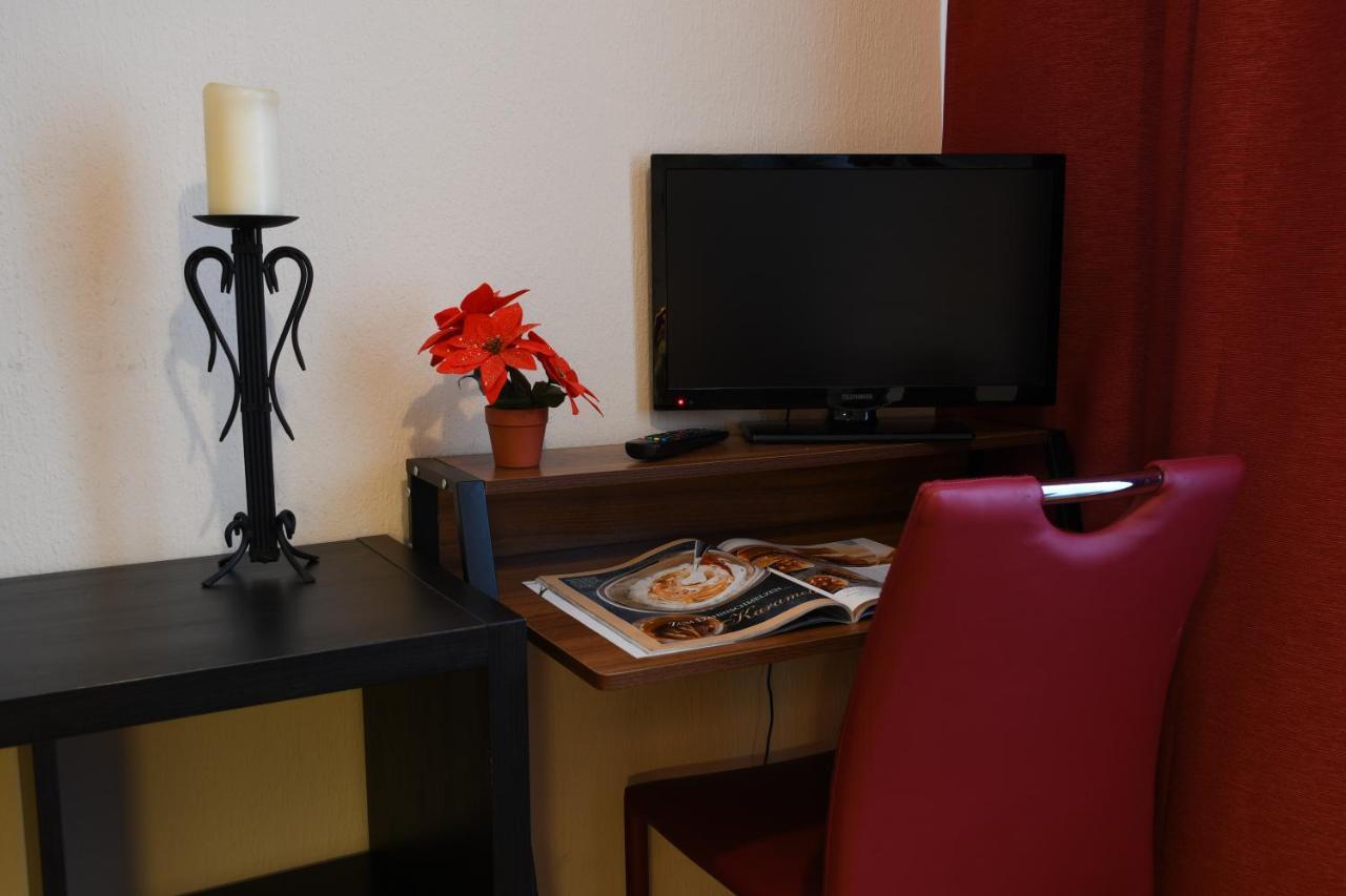 Hotel-pension Charlottenburg Guest house