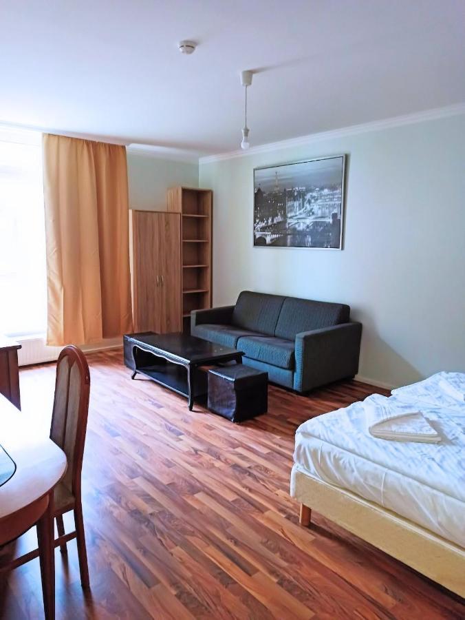 Puschkin Guest house Berlin