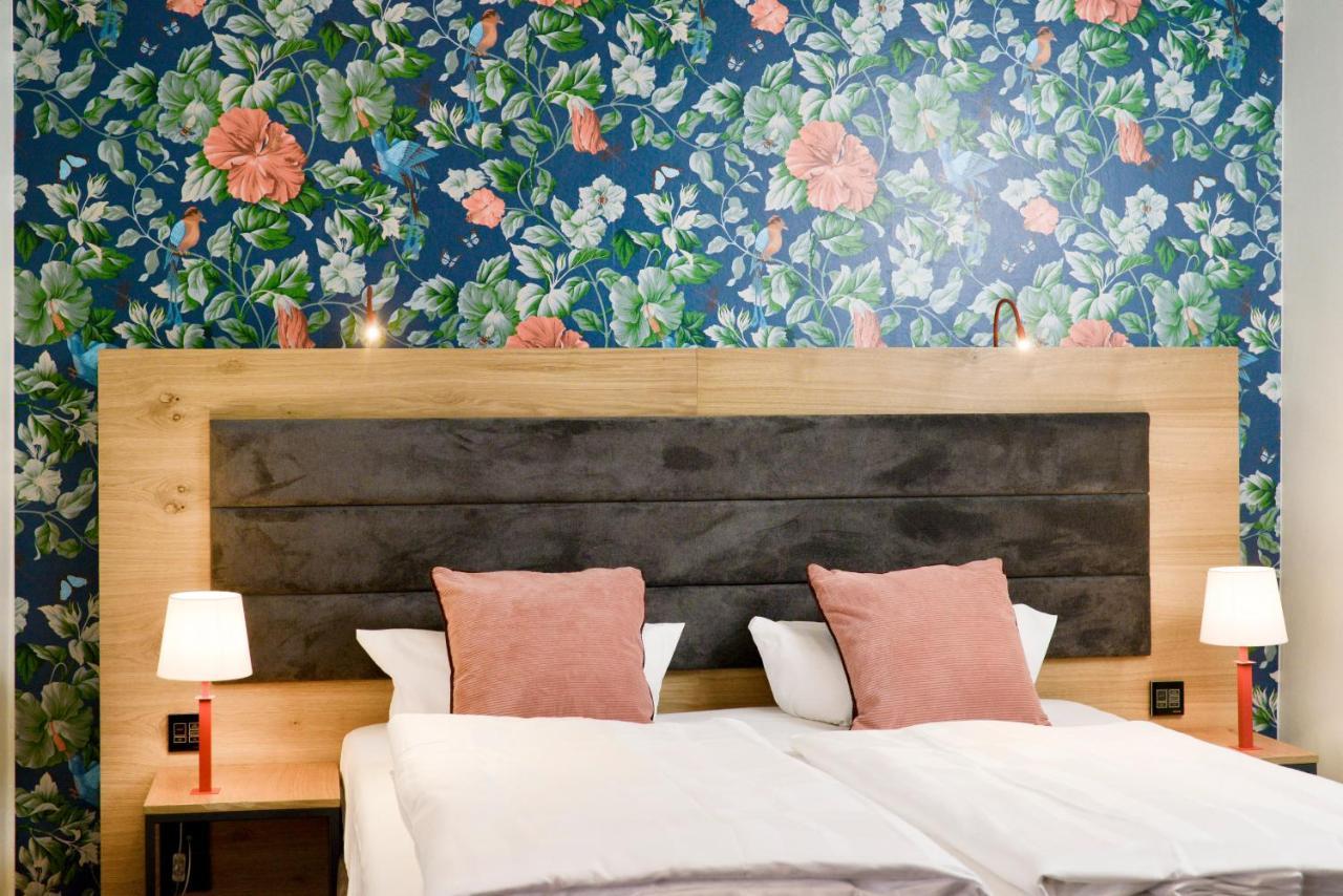 Hotel Amc - Schoeneberg 3*