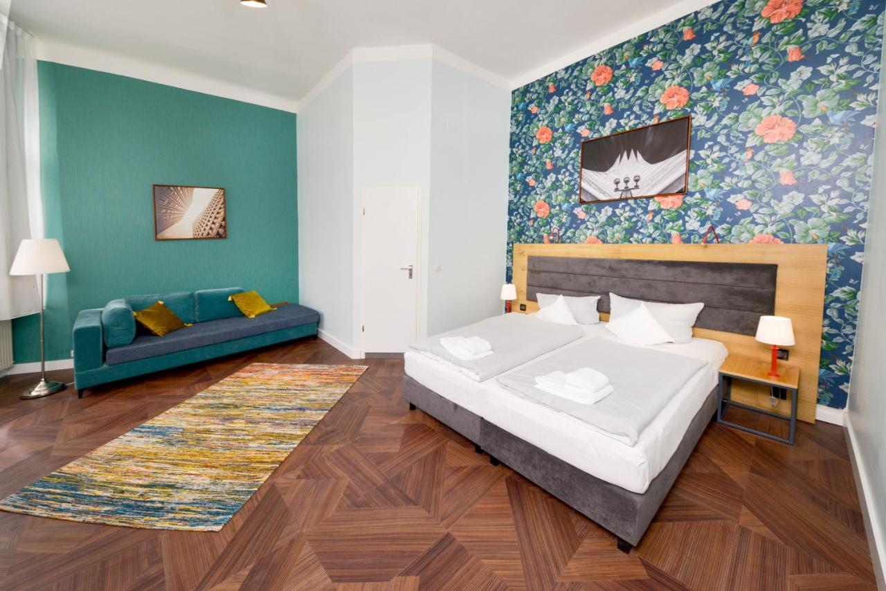 Amc - Schoeneberg 3* Berlin