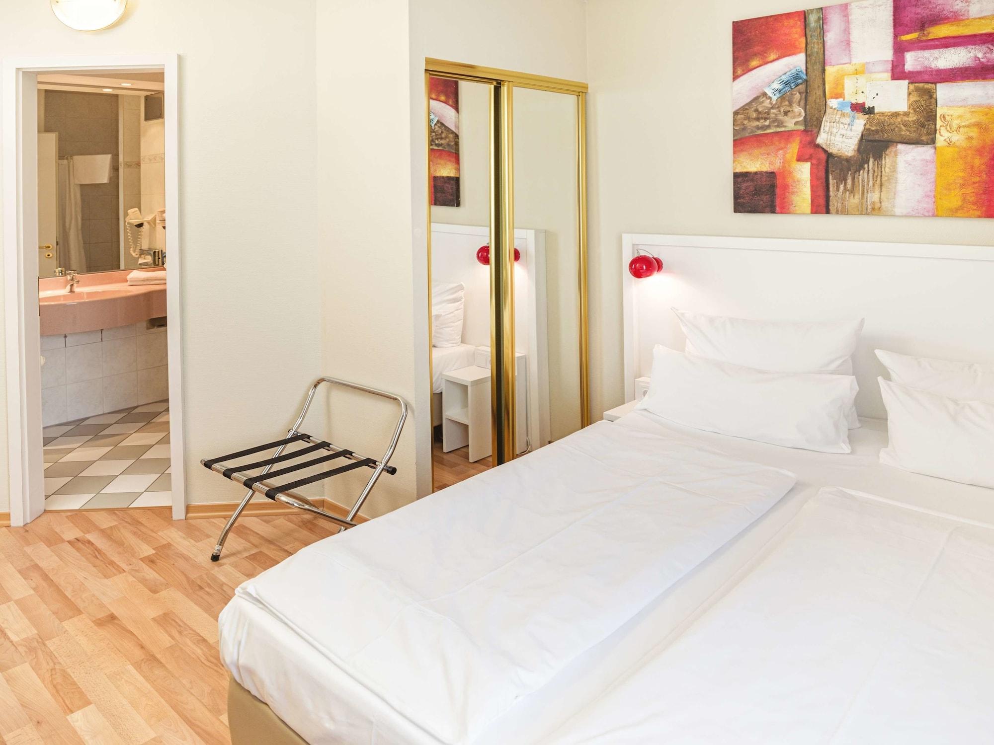 Hotel Am Schloss Koepenick By Golden Tulip 3*