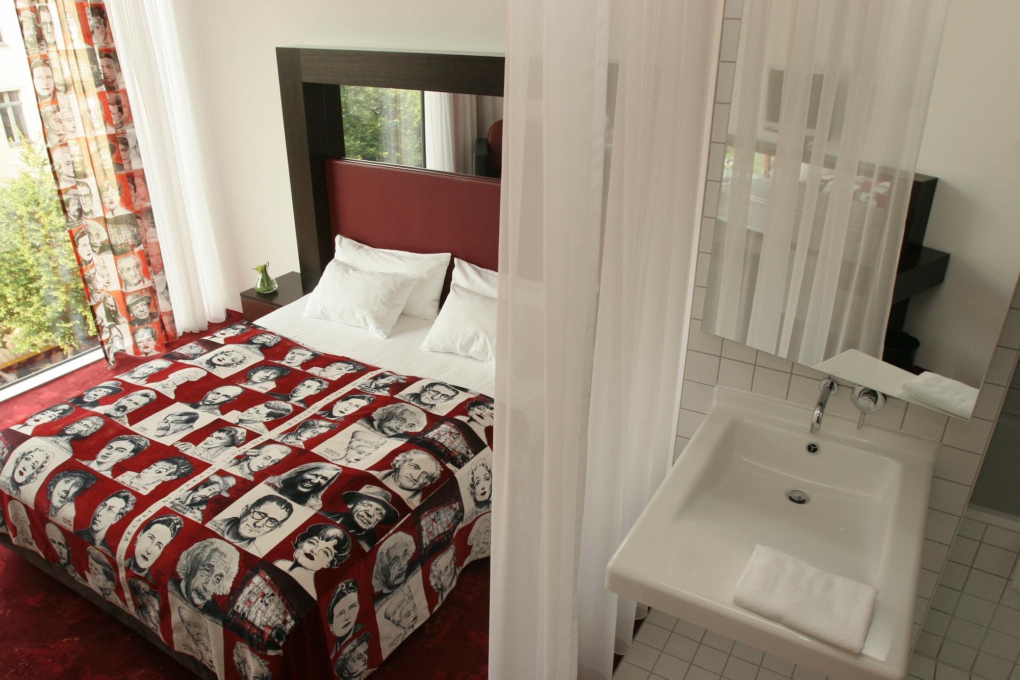 Arcotel Velvet 4*