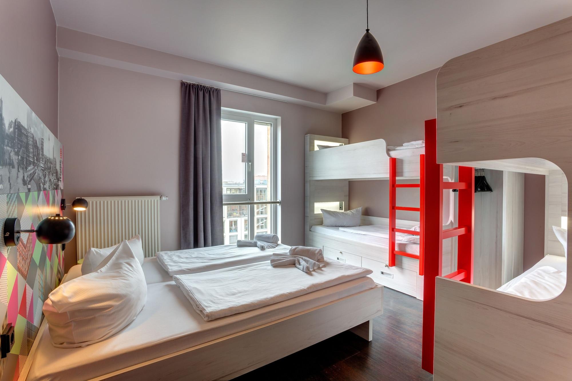 Hotel Meininger Alexanderplatz